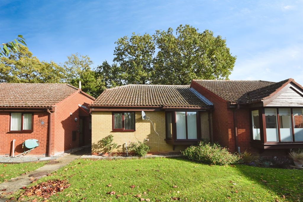 Property photo 1 of 16