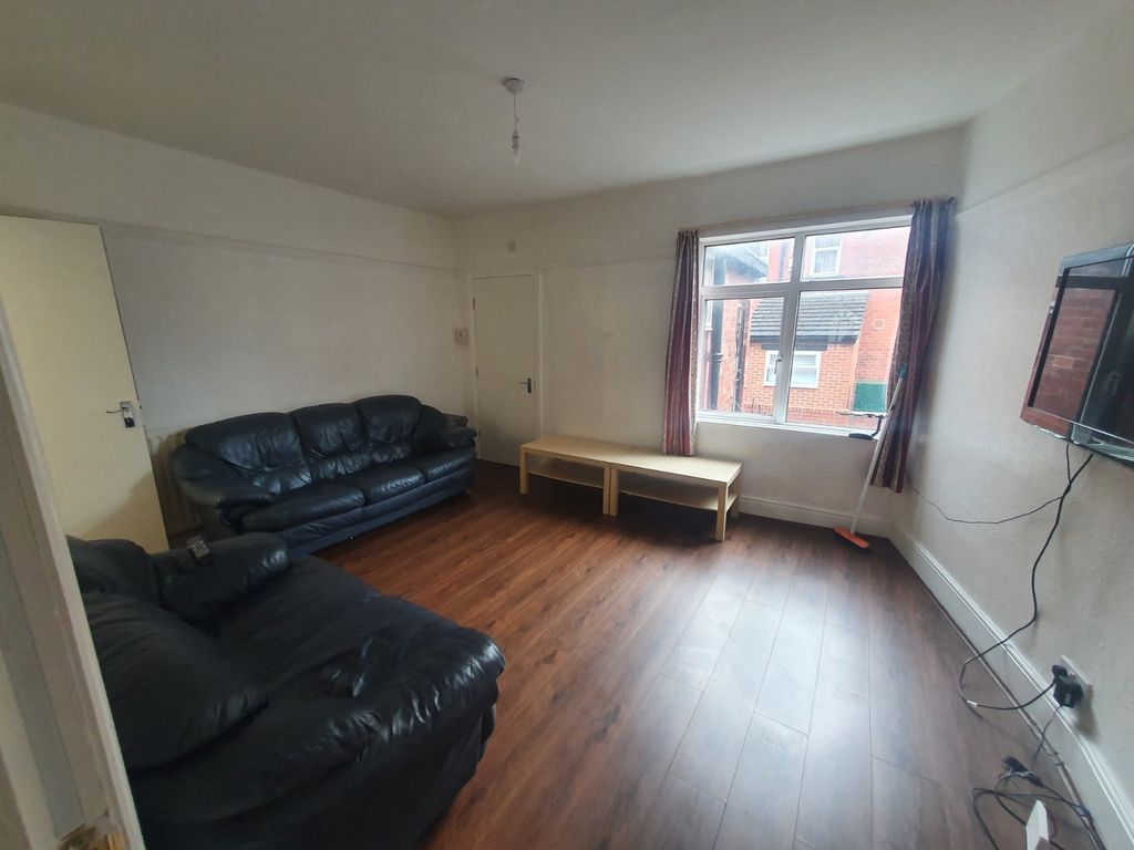 Property photo 2 of 7 Picture No. 03