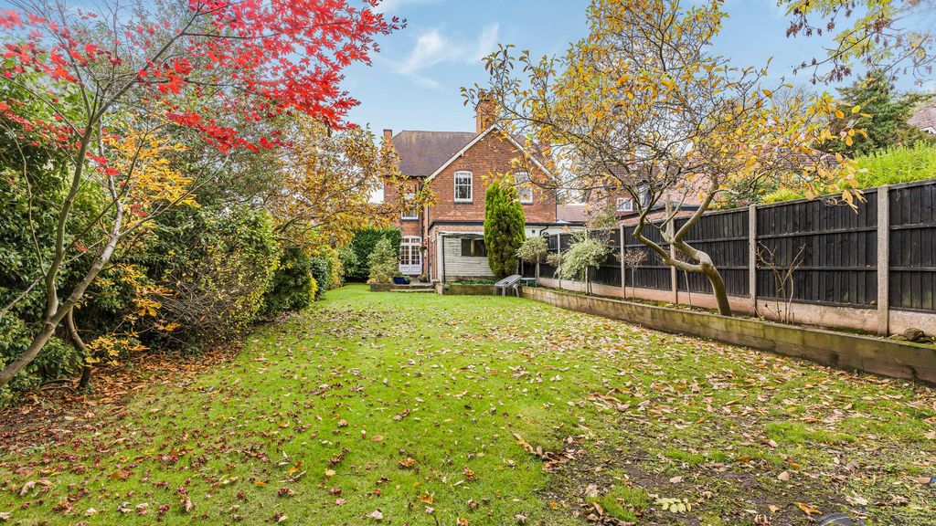 Property photo 2 of 29