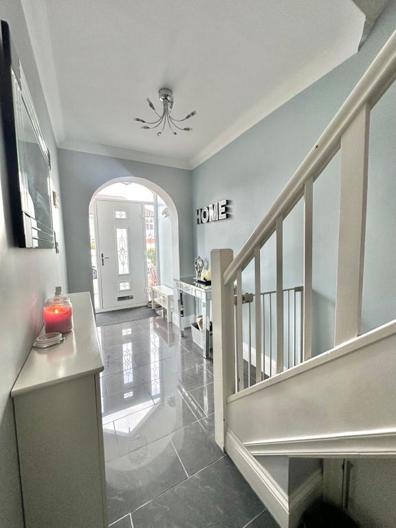 Property photo 2 of 25 Photo-2025-09-07-15-12-13 (23)