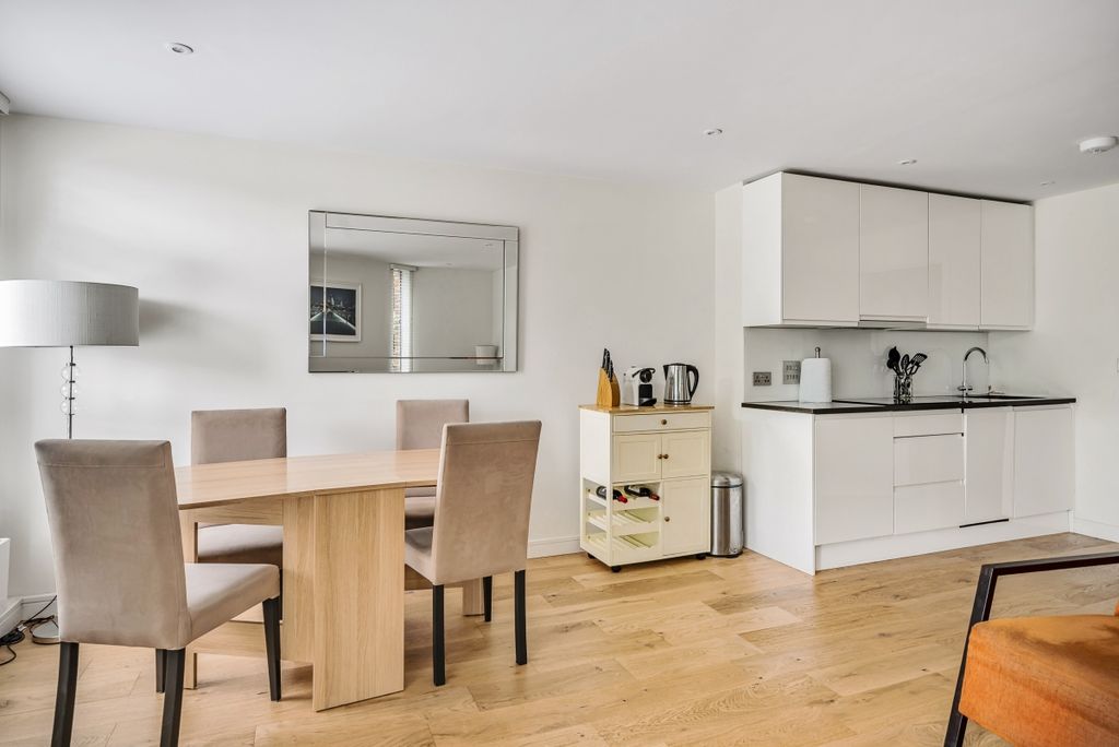 Property photo 2 of 12 Dining