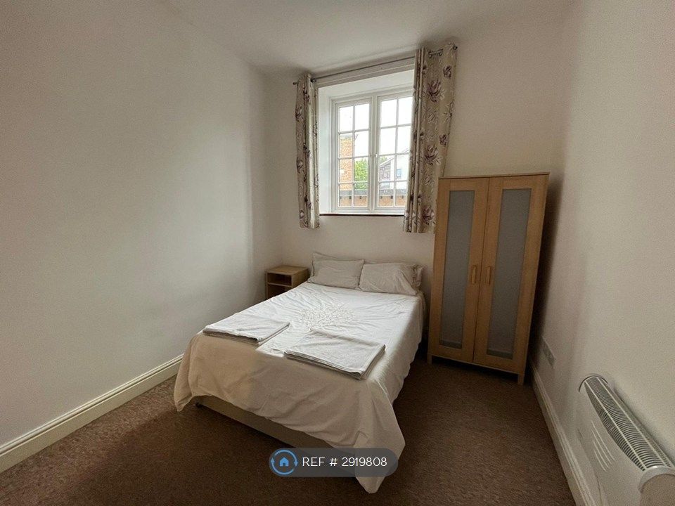 Property photo 2 of 10 Room