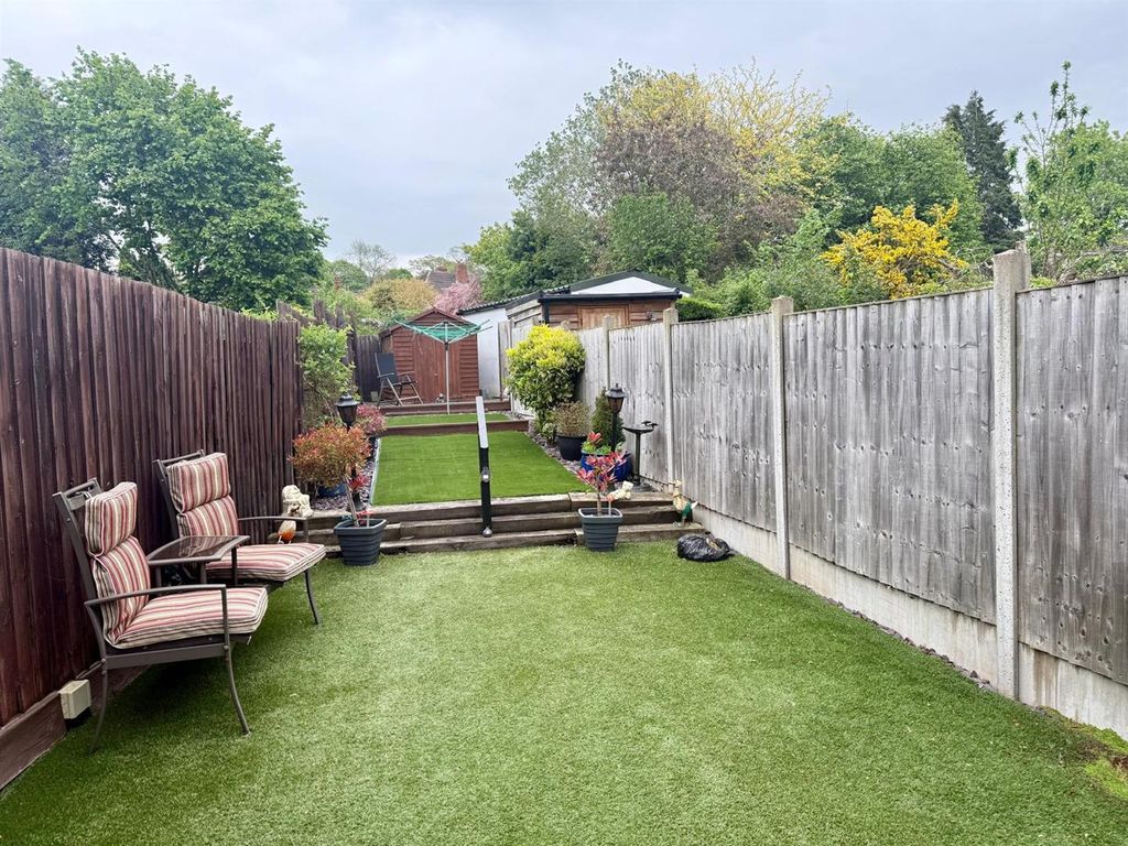 Property photo 2 of 19