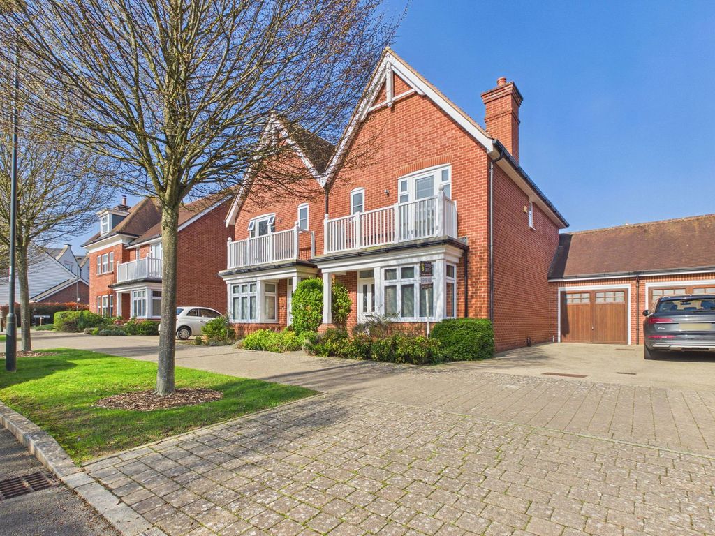 Property photo 1 of 19