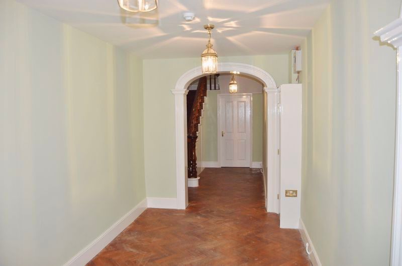 Property photo 3 of 13 Photo 13