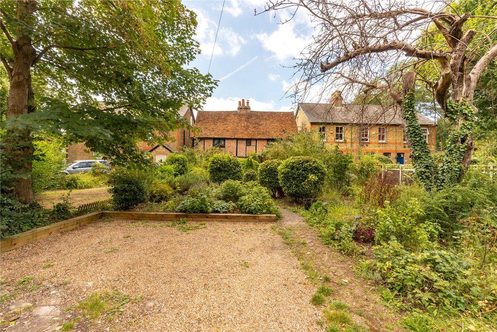 Property photo 2 of 35 Picture No. 09