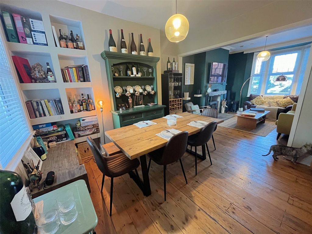 Property photo 3 of 24 Picture No. 19