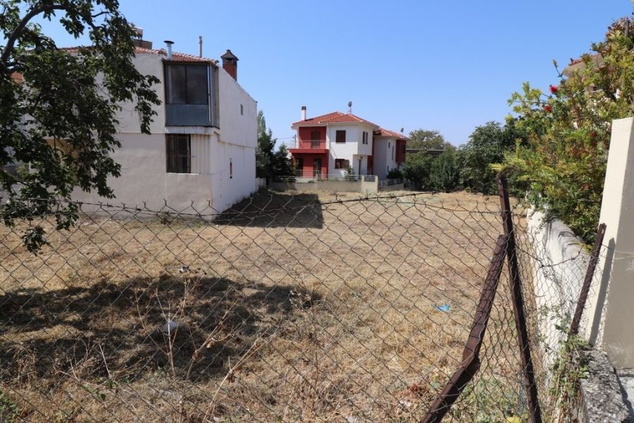 Property photo 1 of 9