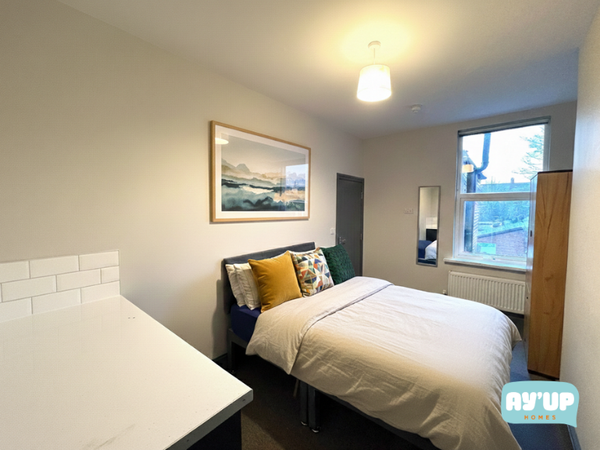 Property photo 2 of 3