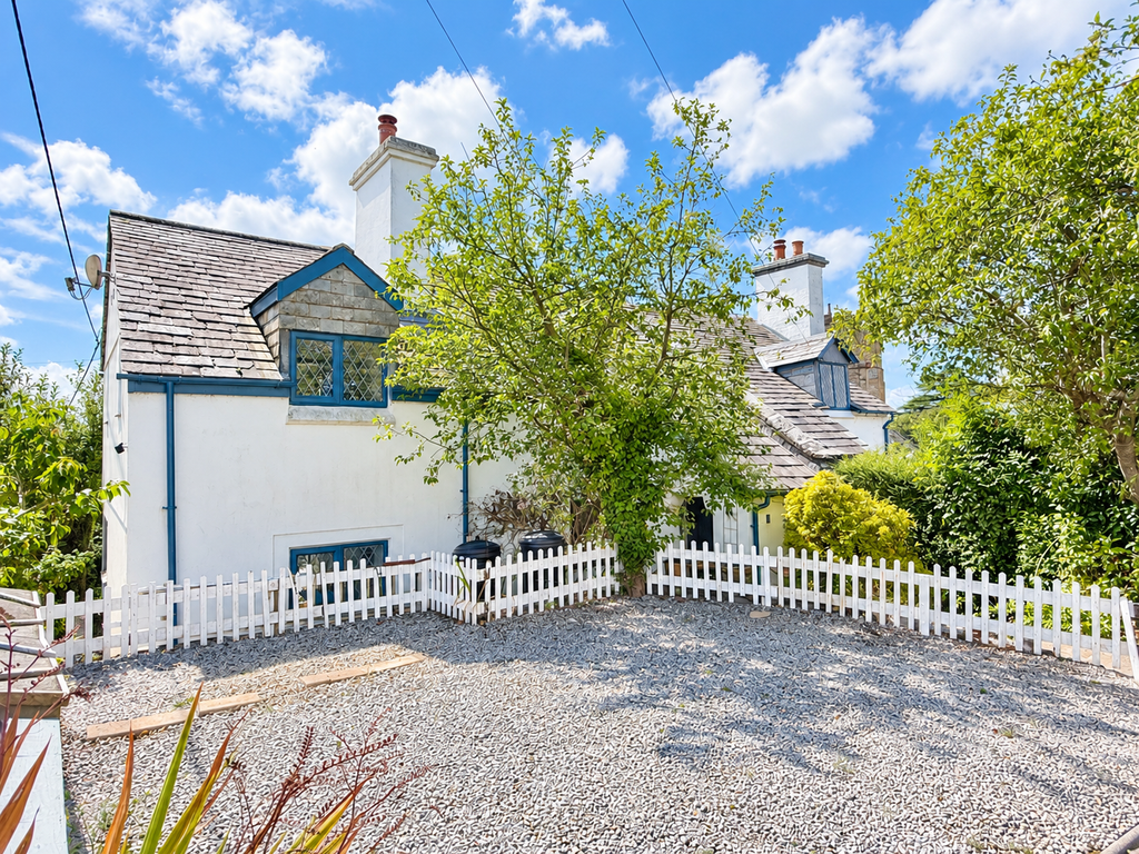 Property photo 1 of 31