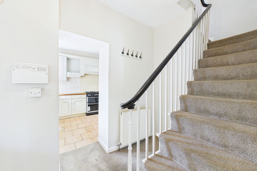 Property photo 3 of 12 Hallway