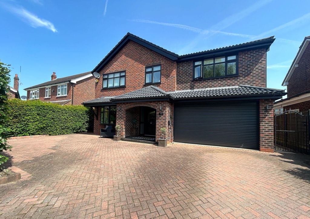Property photo 1 of 38