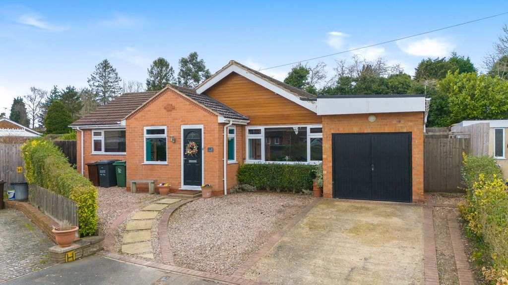 Property photo 1 of 30