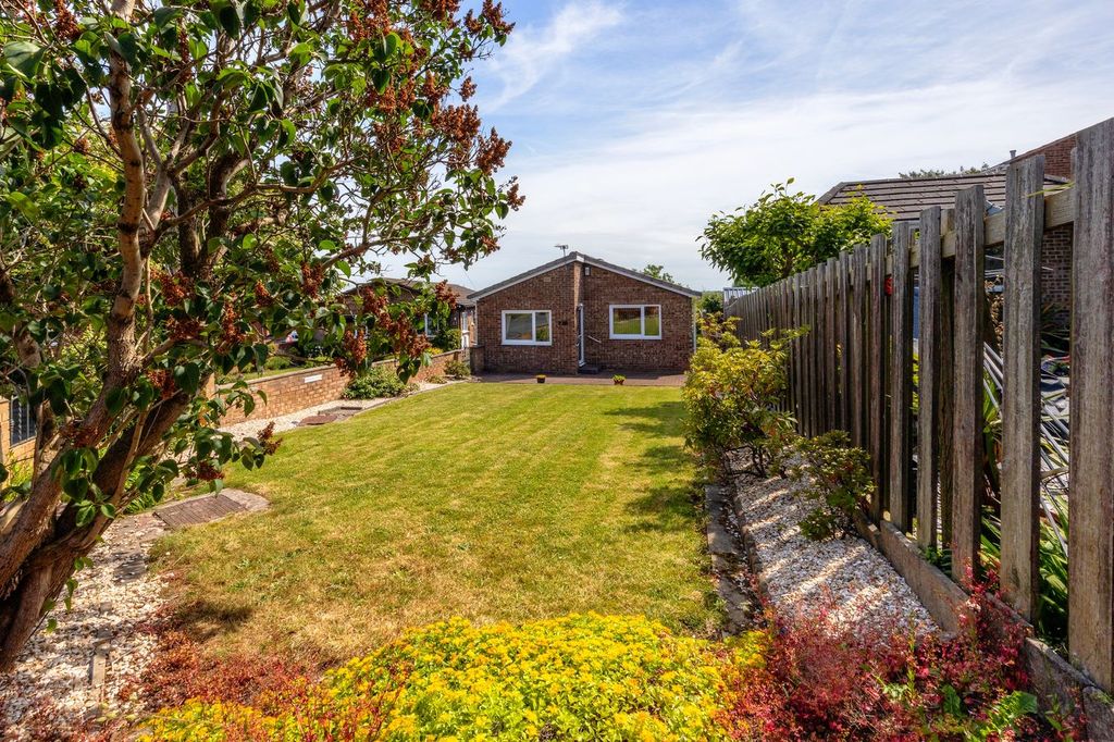 Property photo 1 of 23