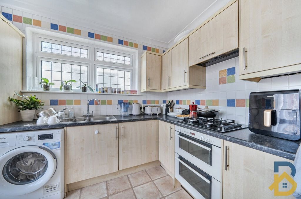 Property photo 3 of 12 Picture No. 07