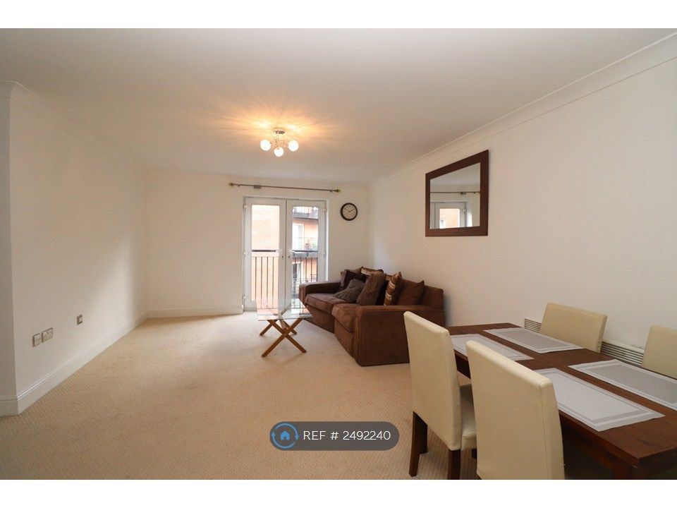 Property photo 3 of 6