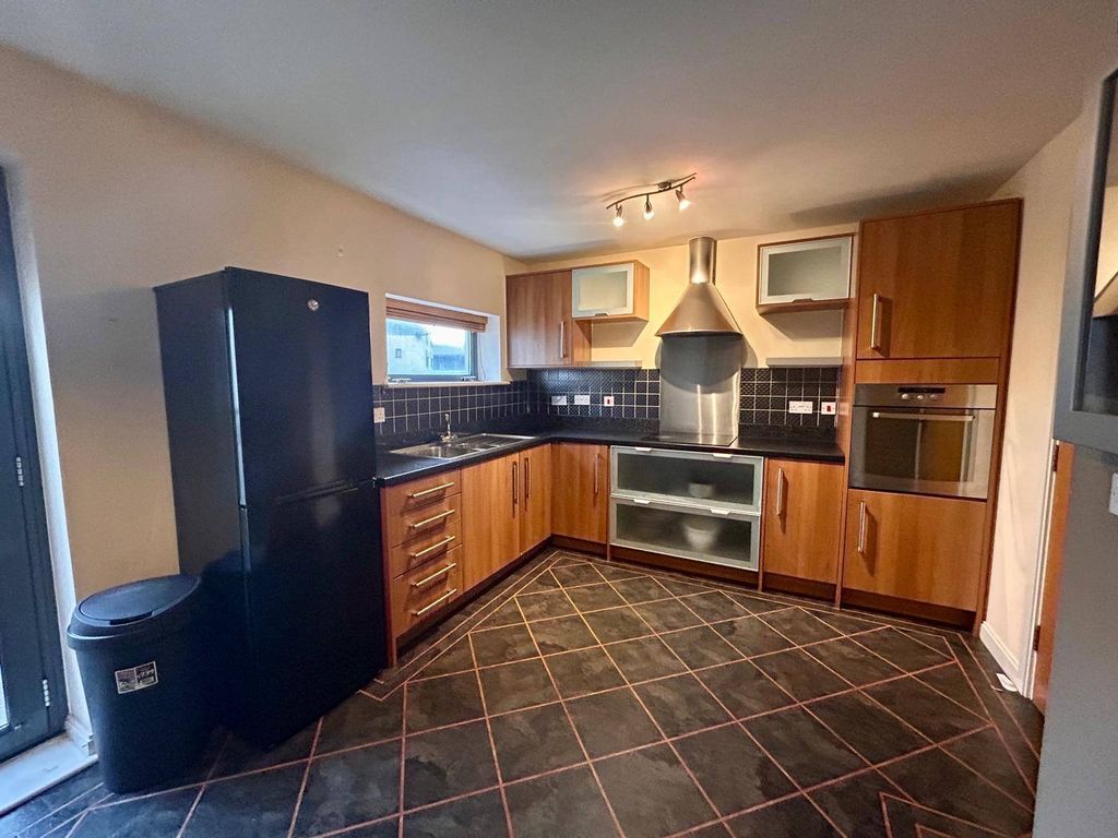 Property photo 2 of 15 Gallery