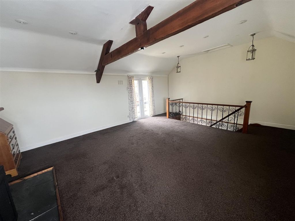 Property photo 3 of 22 Img_5796.Jpeg