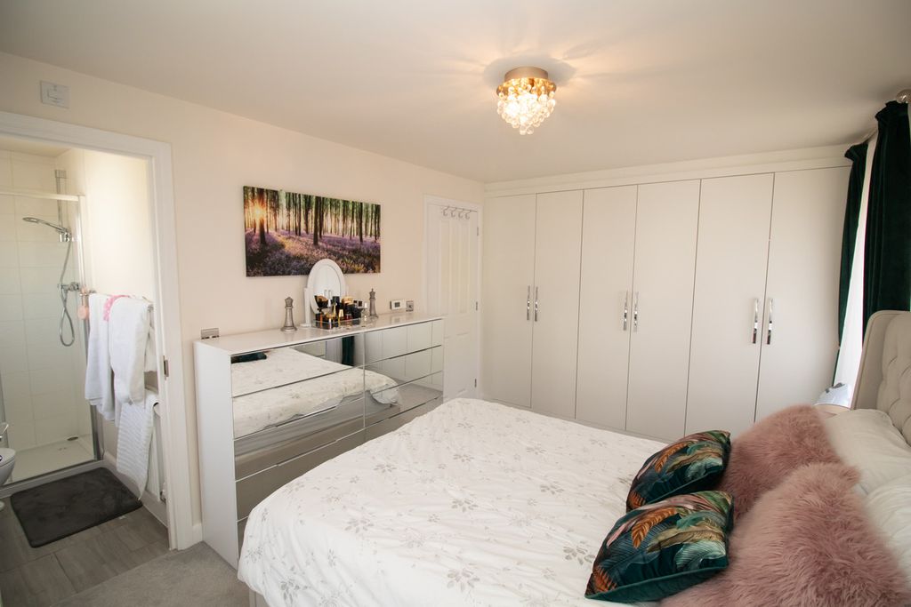 Additional image 14 of 4 bed detached house for saleBlackthorn Drive, Harlow CM17