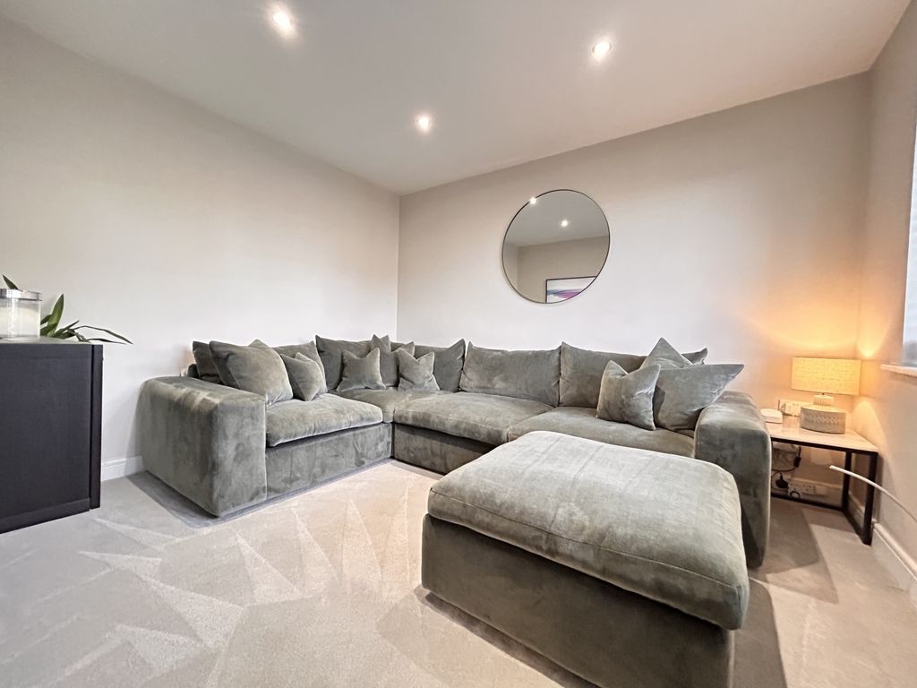 Property photo 2 of 23 Img_6364