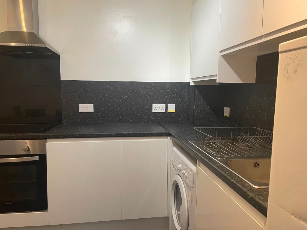 Property photo 3 of 9 Photo 3