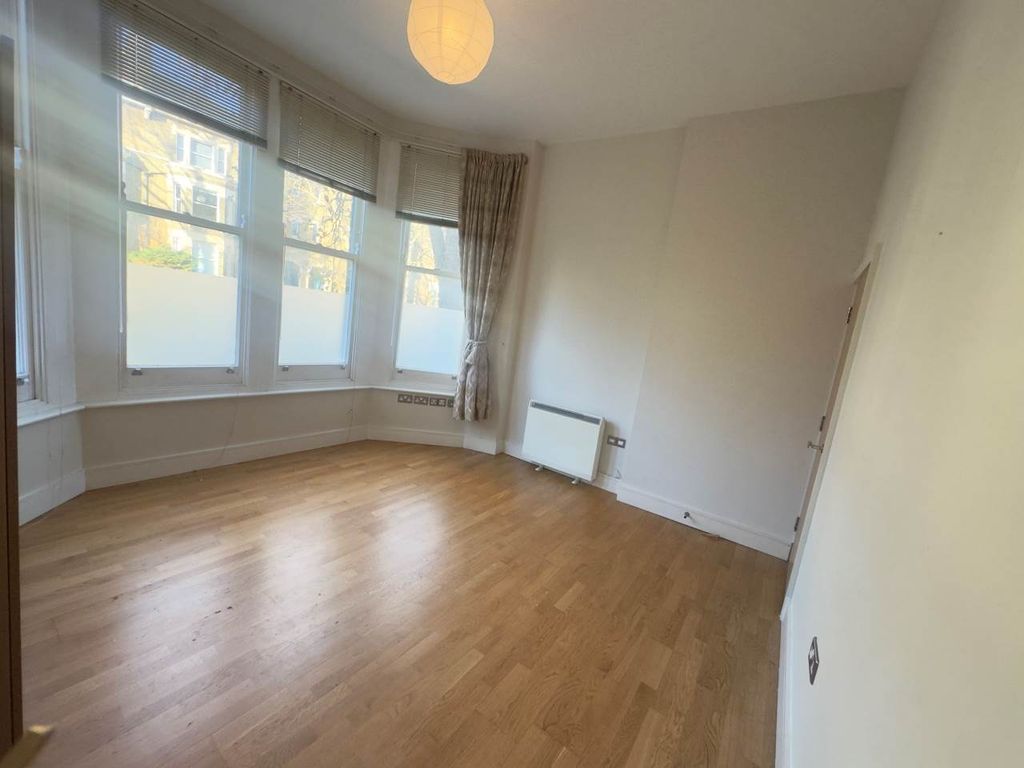 Property photo 2 of 3 Pic 1