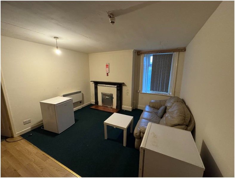 Property photo 2 of 5