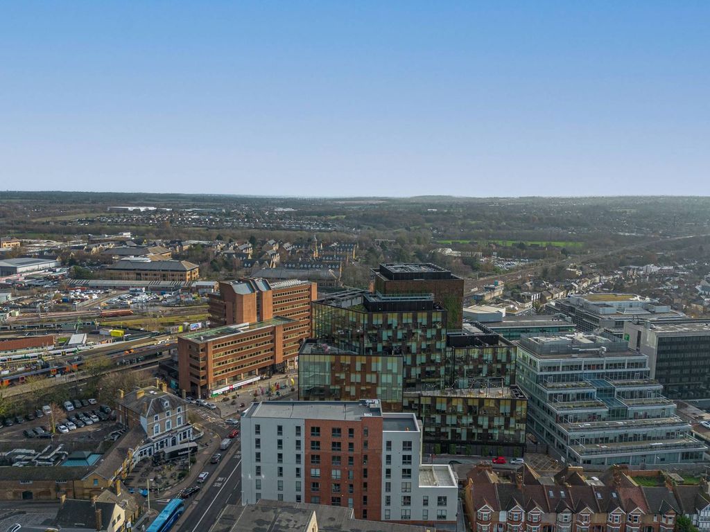 Property photo 1 of 25