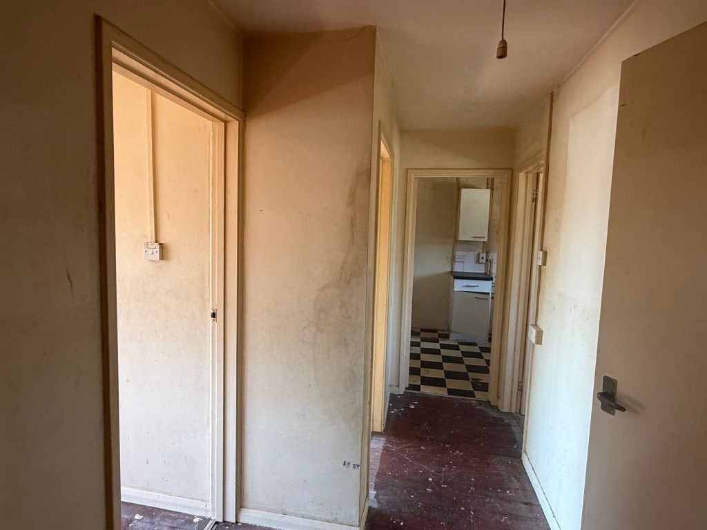 Property photo 3 of 8 Entrance Hall In Flat In Need Of Refurbishment