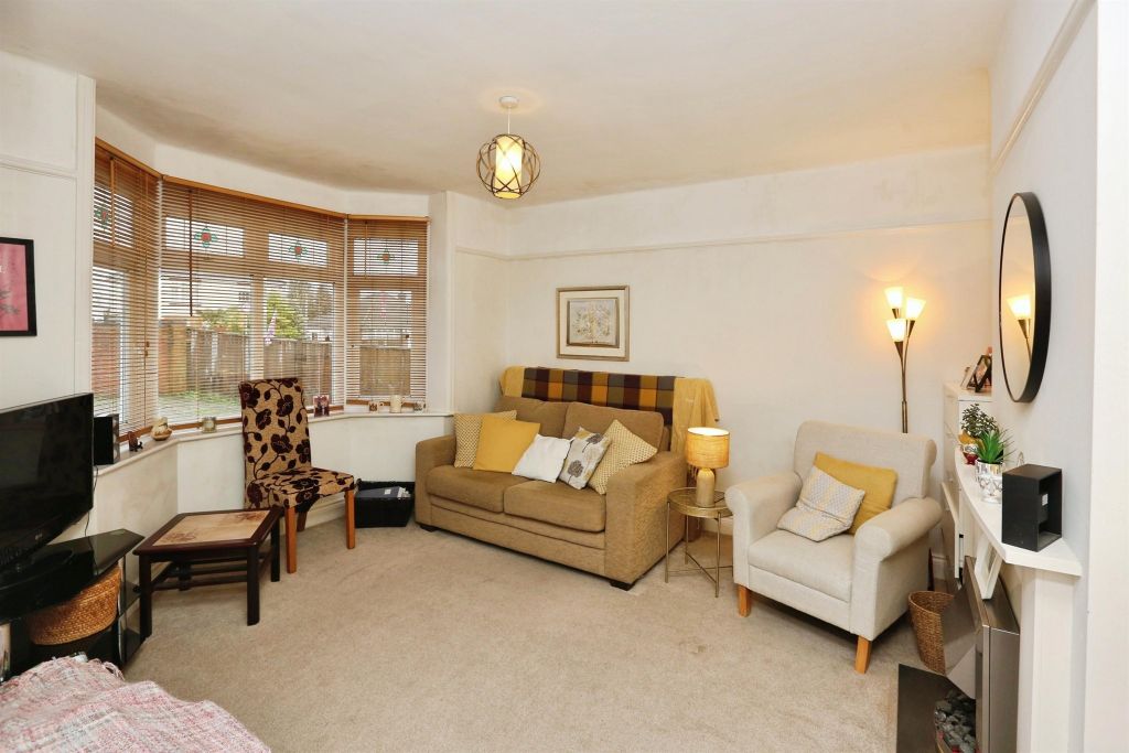 Property photo 2 of 22