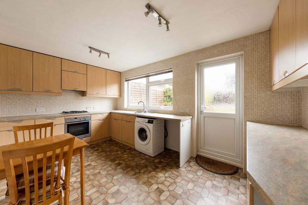 Property photo 3 of 15