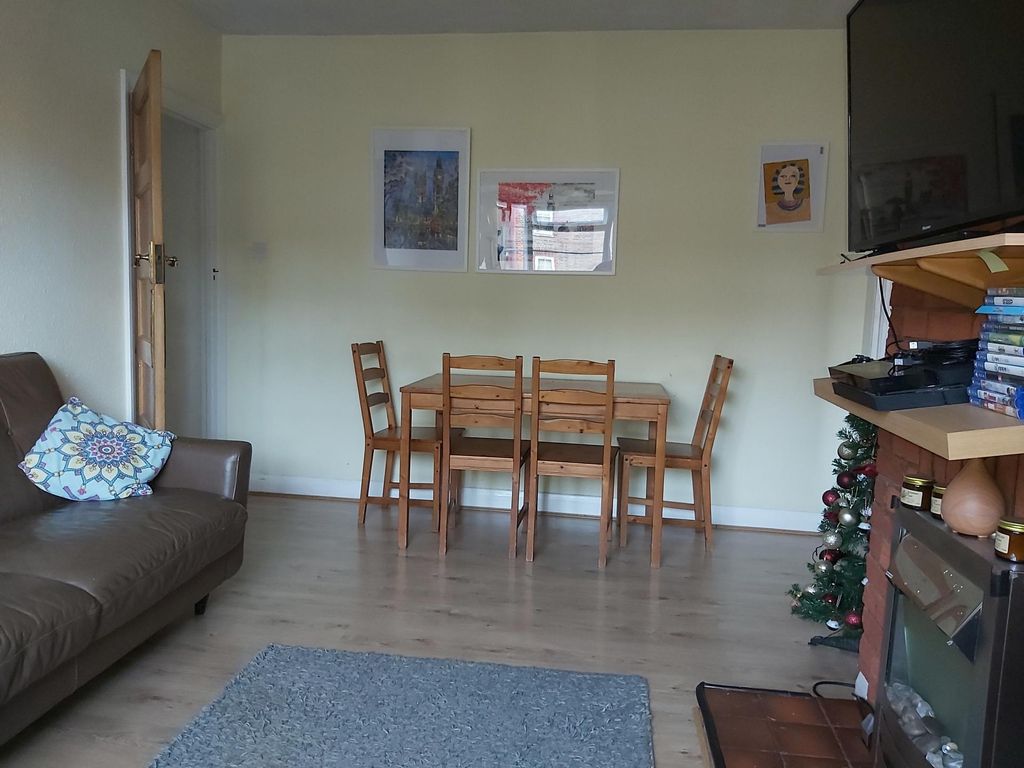 Property photo 2 of 10 Photo 1