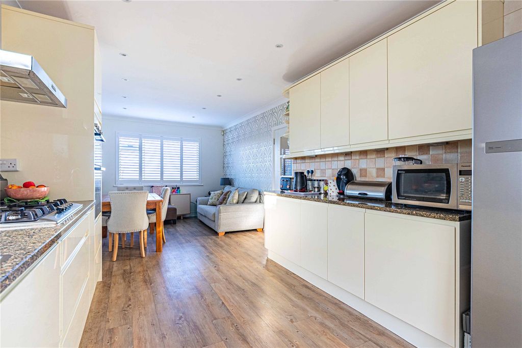 Property photo 2 of 30 Picture No. 29