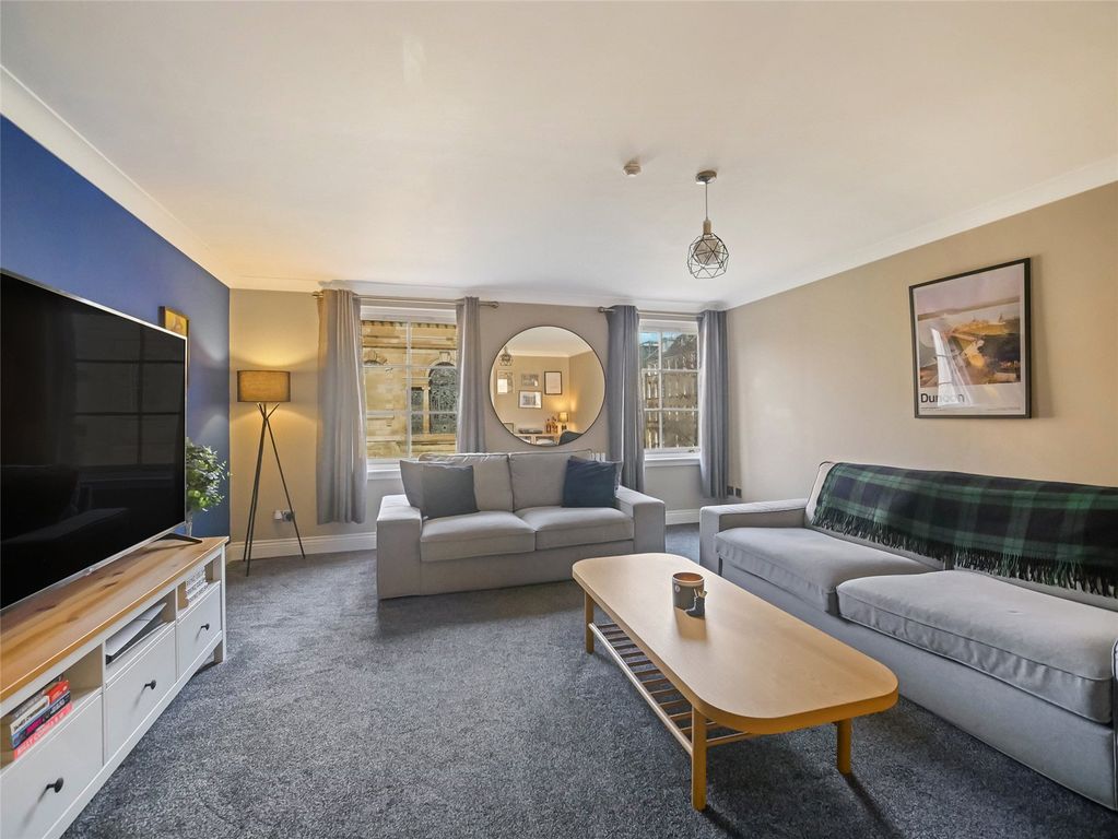 Property photo 2 of 26 Picture No. 07