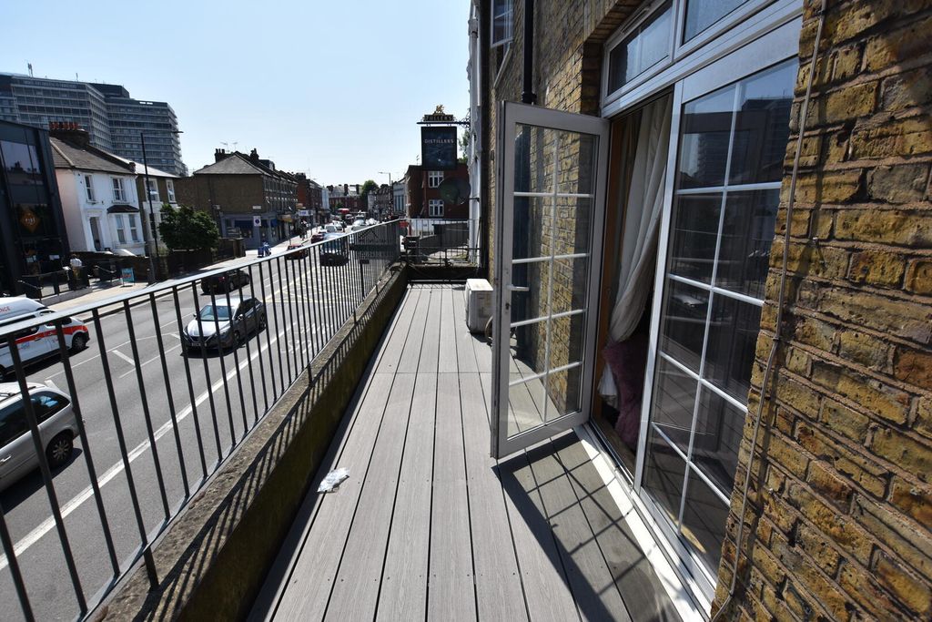 Property photo 1 of 26 Balcony