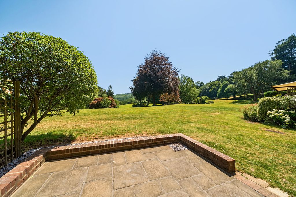Property photo 3 of 13