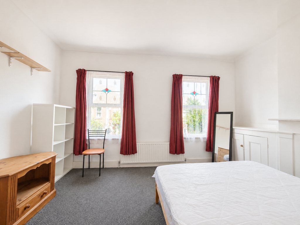 Property photo 1 of 6 Room 3A Stained Glass Windows