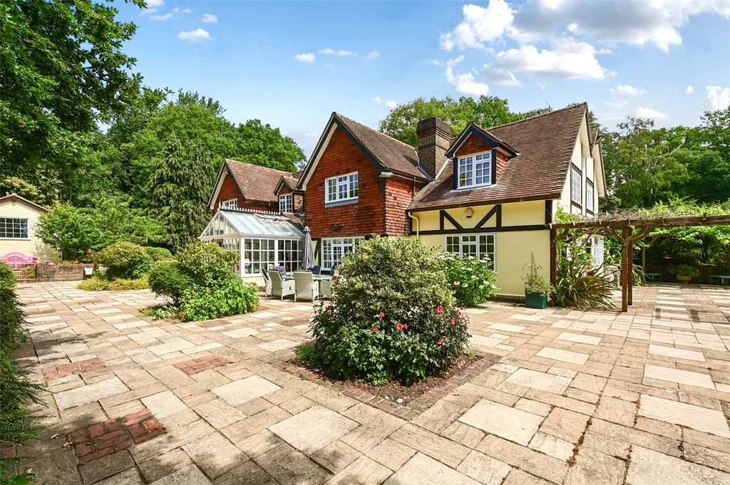 Property photo 2 of 38 Picture No. 73