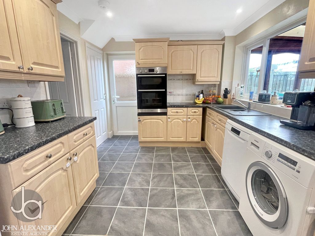 Property photo 3 of 22 20260316_135921461_0.5