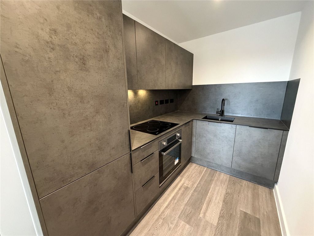 Property photo 3 of 12 Picture No. 05