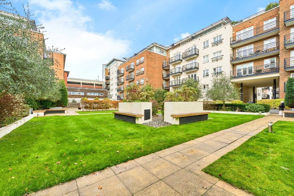 Property photo 2 of 12 Picture No. 07