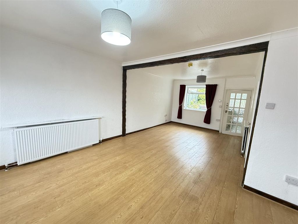 Property photo 3 of 8 Photo 27-05-2025, 12 42 12 Pm.Jpg