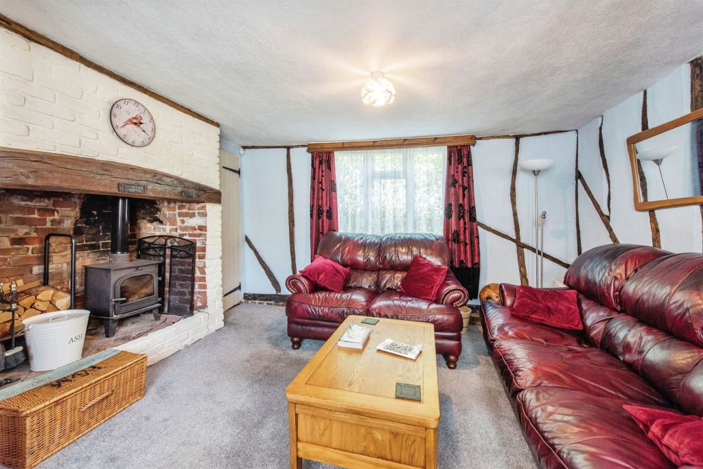 Property photo 2 of 17