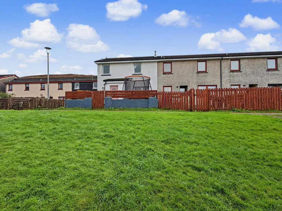 Property photo 3 of 63