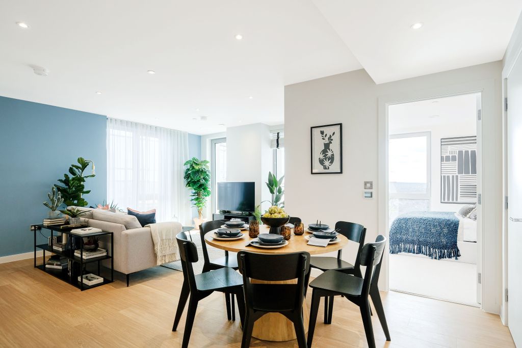 Property photo 2 of 6