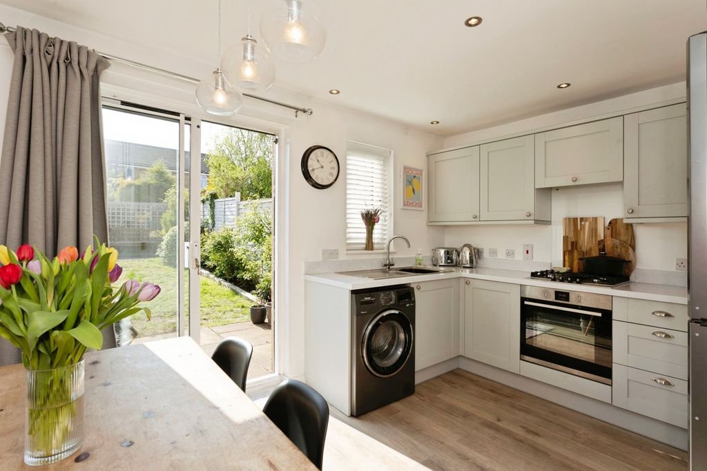 Property photo 2 of 17 Pbox-Img.Jpg