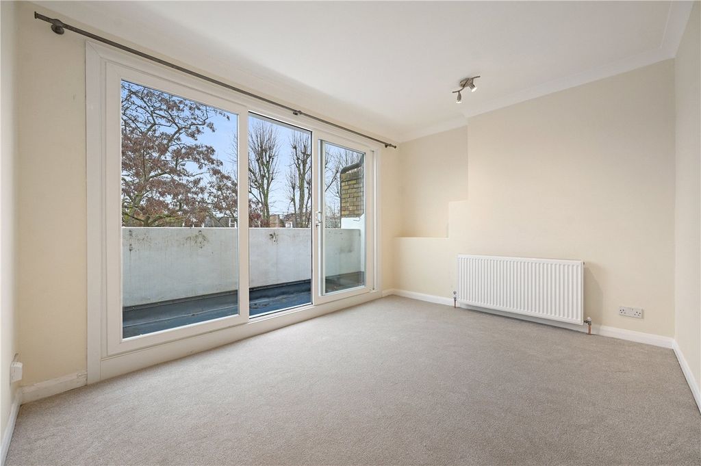 Property photo 1 of 10 Picture No. 13