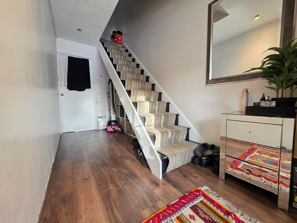 Property photo 2 of 23 Gallery