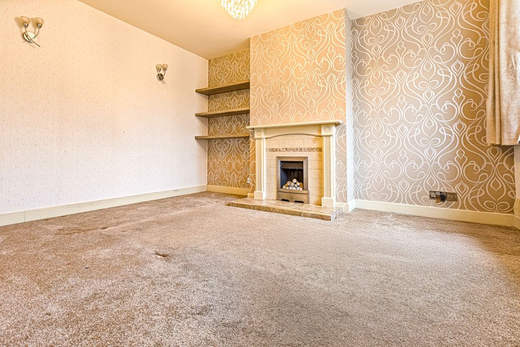 Property photo 3 of 20 Living Room Angle 1