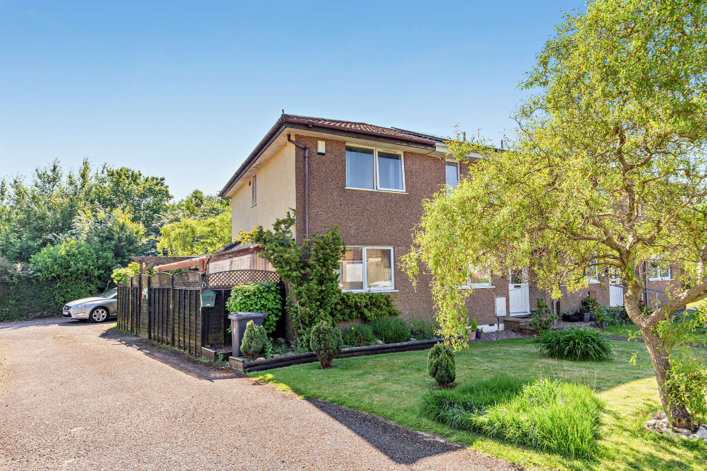 Property photo 1 of 10